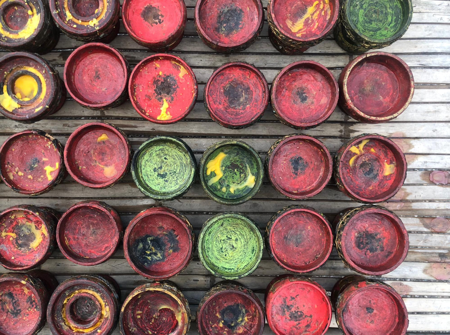 Тара из черных металлов, загрязненная лакокрасочными материалами